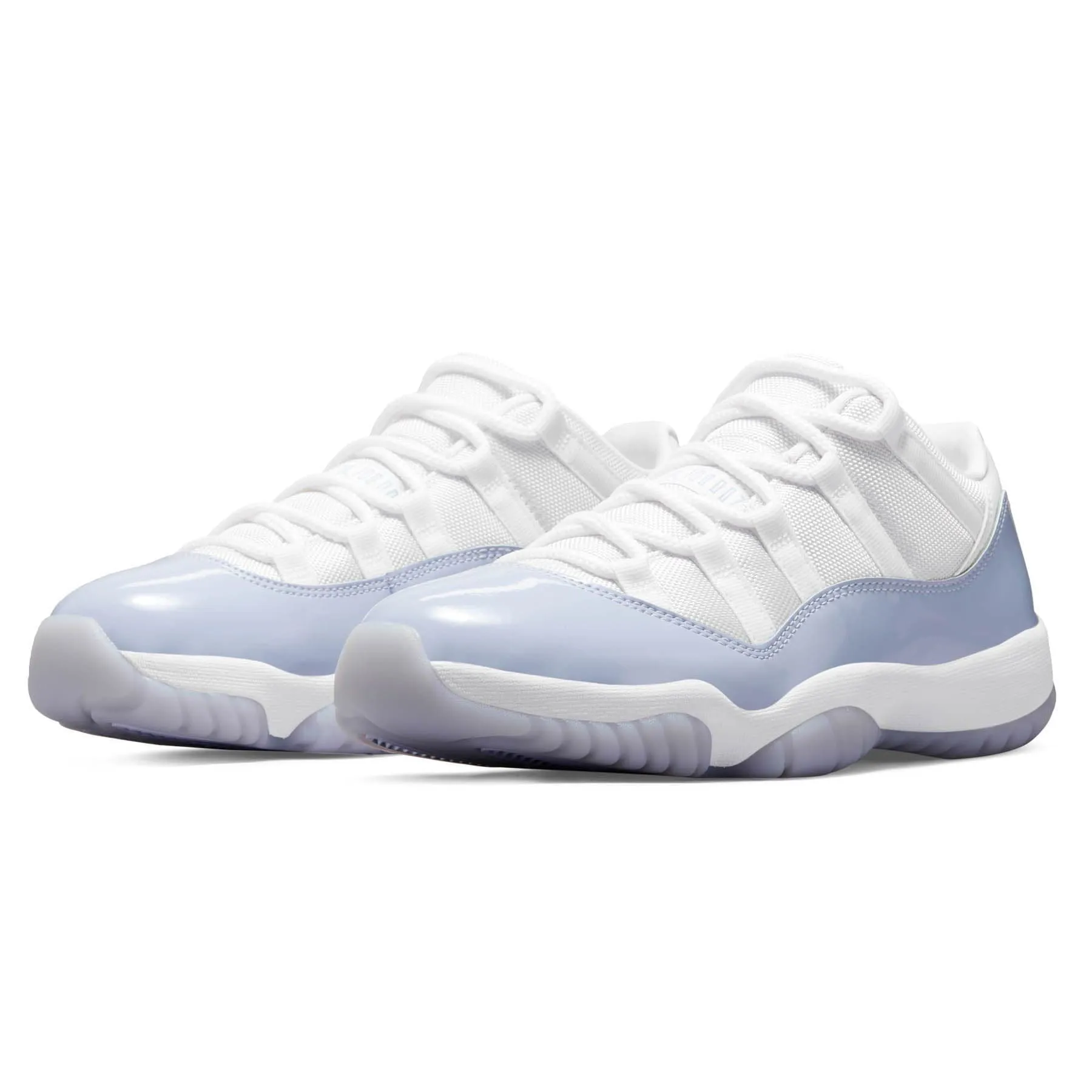 Air Jordan 11 Retro Low Wmns 'Pure Violet'