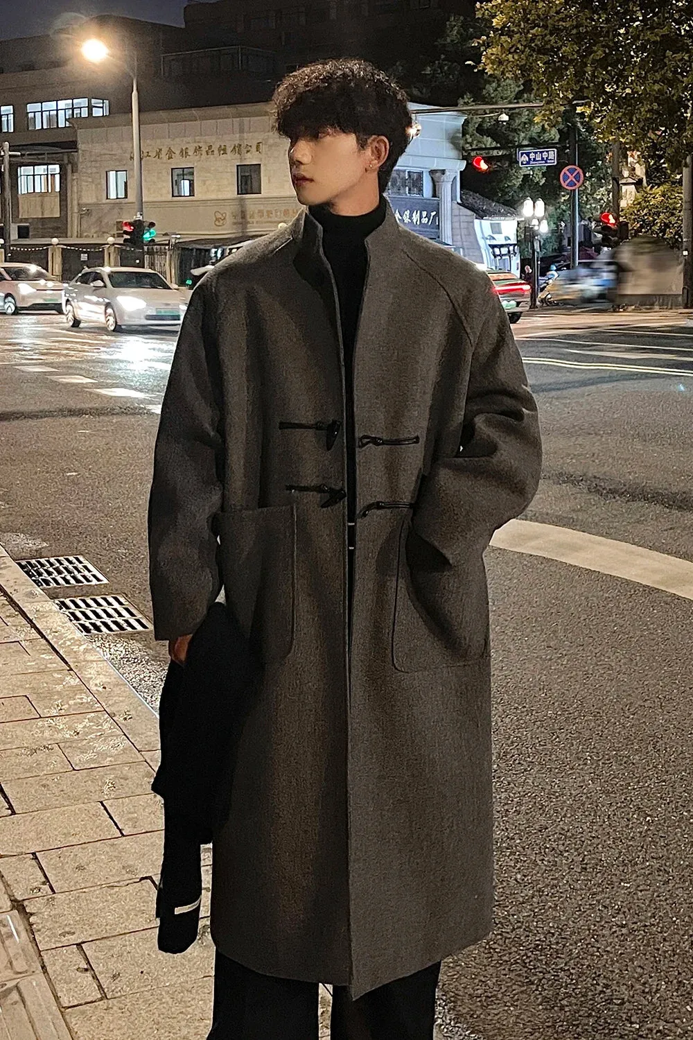 Bonsir Autumn Winter Men Horn Button Woolen Coat Mid Length Stand Collar Trench Coat Solid Color Big Pocket Overcoat Streetwear